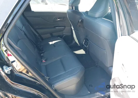 2025 Toyota Crown Signia Xle z USA, uszkodzony, nr VIN JTDACAAJ6S3005519